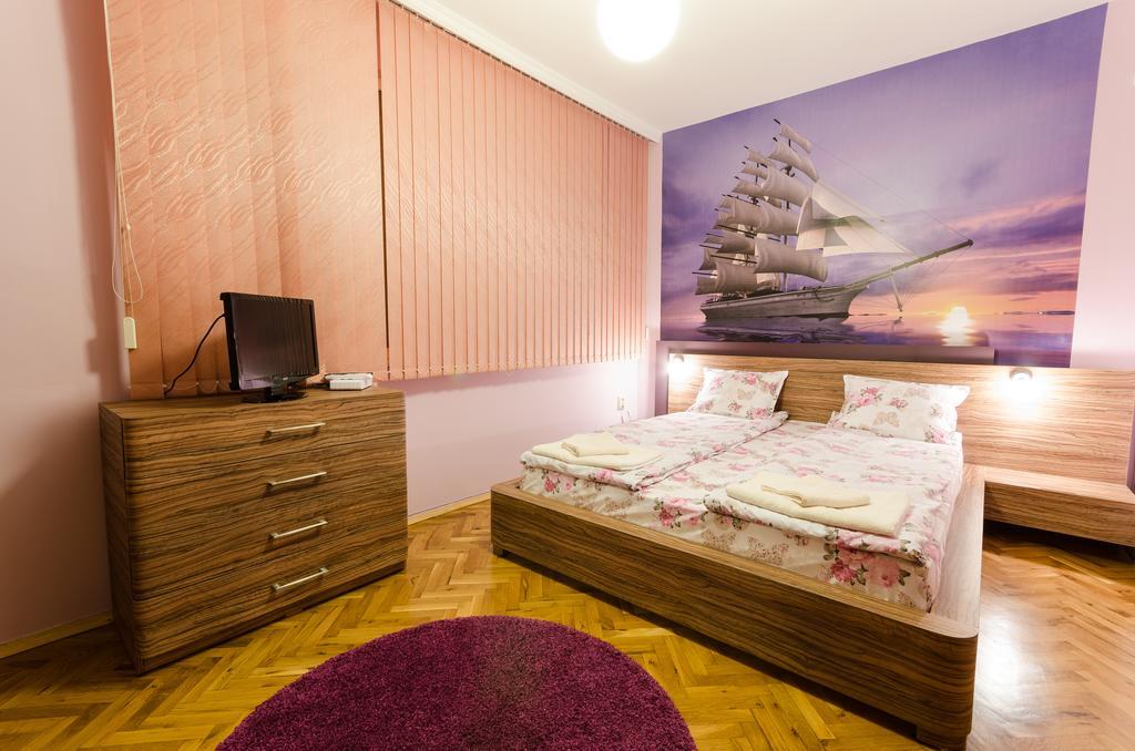 Sea Garden Plaza Apartment - Free Parking 부르가스 외부 사진